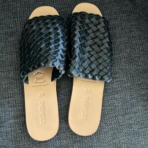 St Agni leather sandals.